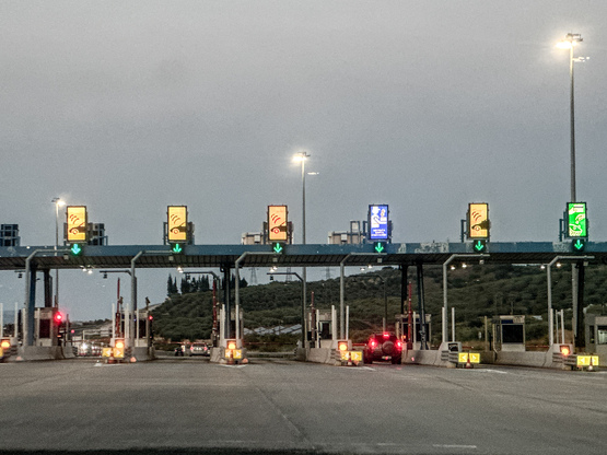 Διόδια: Πόσο κοστίζει το ταξίδι στη Δυτι...