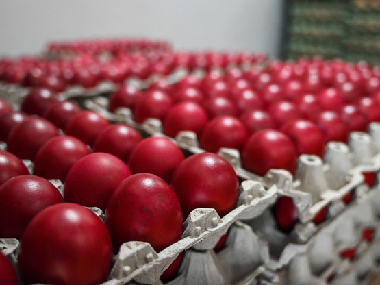 Κόκκινα αυγά: Η ιστορία τους και τι συμβολίζουν