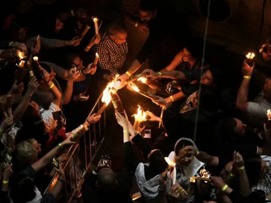 Live: «Δεύτε λάβετε φως» - Πανηγυρικό κλ...