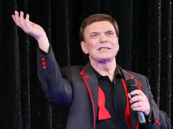 Πέθανε ο Γιώργος Μαρίνος σε ηλικία 87 ετ...