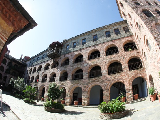 Κορωνοϊός: Νεκρός μοναχός στο Άγιο Όρος:...