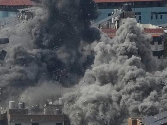 LIVE - Mέση Ανατολή: Τραμπ: «Οι ΗΠΑ χτύπ...