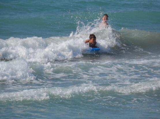 Γενικά καλός ο καιρός - 33 βαθμοί κελσίο...