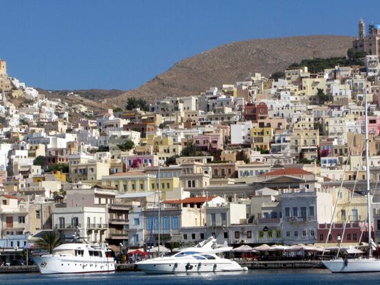 Πρώτο τεστ για τον τουρισμό οι κρατήσεις...