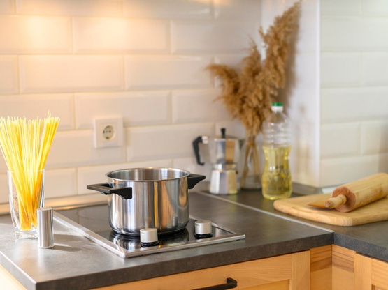 Εστίες κουζίνας: Το απλό κόλπο για να απ...