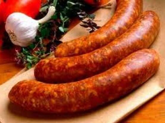 Πατάτες γιαχνί με λουκάνικα!