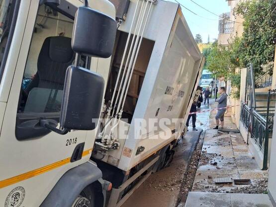 Πάτρα: Οι δρόμοι ανοίγουν και «καταπίνου...