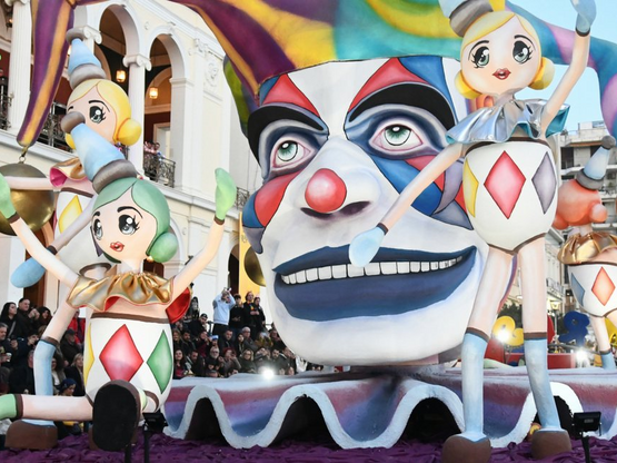 Στα ύψη η ζήτηση για το πατρινό καρναβάλ...