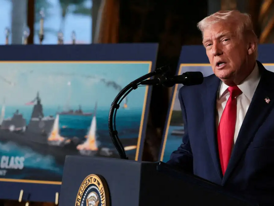 «Θωρηκτά Τραμπ»: Ο Αμερικανός πρόεδρος έ...