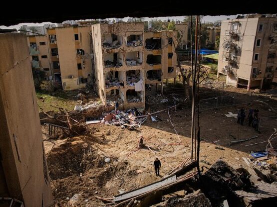 Mέση Ανατολή: Τραμπ "Θα μάθετε σύντ...