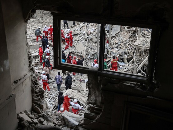 Mέση Ανατολή: Διπλωματικός πυρετός για τ...