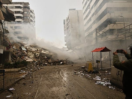 Ο Στάρμερ επικοινώνησε με Τραμπ και Κάρν...