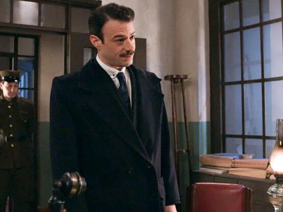 Grand Hotel: Ο Κωνσταντίνος Γαβαλάς είνα...