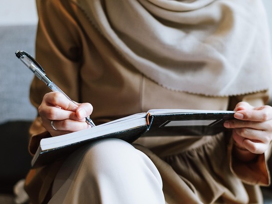 Γιατί θυμόμαστε καλύτερα όσα γράφουμε με το χέρι;