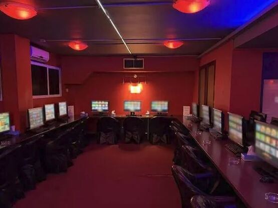 Σπείρα εξαπατούσε παίκτες τυχερών παιγνί...