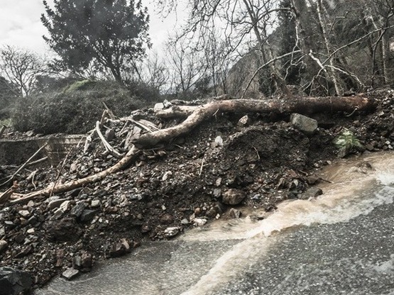 Υποχώρησε επαρχιακός δρόμος στα Τζουμέρκα