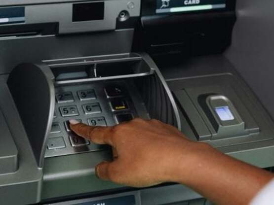 Πάσχα: Ποιες ημέρες θα είναι κλειστές οι...