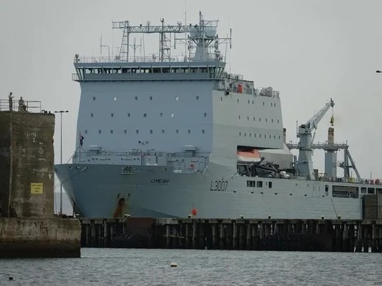 H Βρετανία στέλνει πλοίο εκκένωσης στην Κύπρο