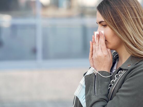 Αύξηση νοσηλειών λόγω της έξαρσης της γρ...