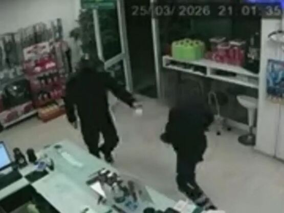 Αγρίνιο: Βίντεο ντοκουμέντο από ληστεία ...