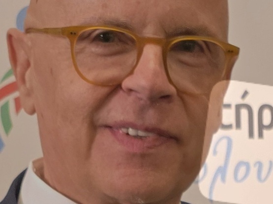 Ιπποκράτης Παπαδάτος: "Κύκλος ελπίδ...