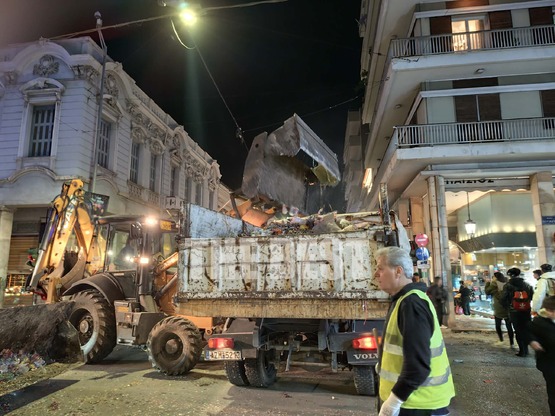 Πάτρα: Επιχείρηση ... σκούπα από τον τομ...