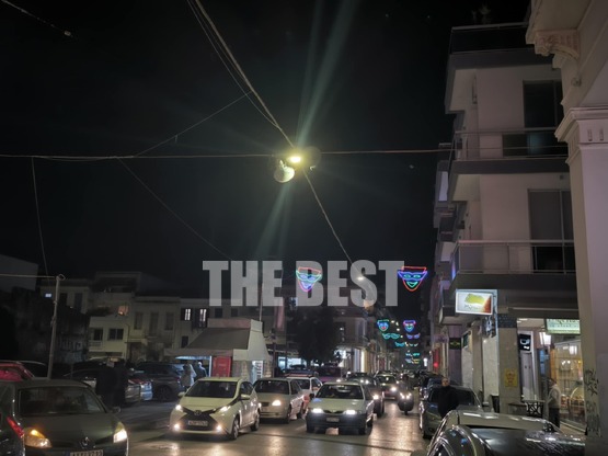 Κυκλοφοριακό «έμφραγμα» στο κέντρο της Π...