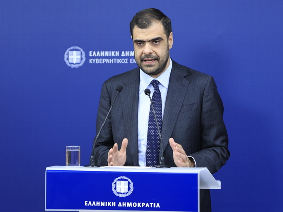 ΔΕΙΤΕ LIVE την ανακοίνωση του ανασχηματισμού