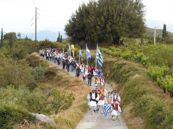 Άνω Καστρίτσι Πάτρας: Aναβιώνει το έθιμο...