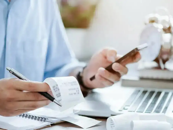 Με ΔΕΟΣ η ΑΑΔΕ στη μάχη κατά της φοροδιαφυγής 