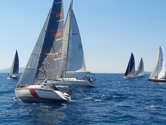 Εντυπωσιακή αυλαία για το 35ο Ράλι Ιονίου- ΦΩΤΟ