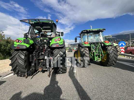 Αχαΐα: Eπί ποδός οι αγρότες- Έκλεισαν τη...