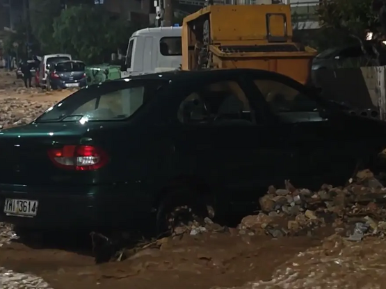 Γιατί χτυπήθηκε η Άνω Γλυφάδα από την κα...