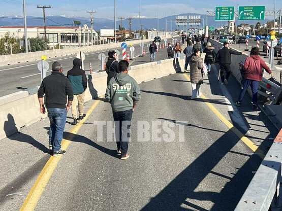 Πάτρα: Με τα πόδια στη Γέφυρα Ρίου Αντιρ...