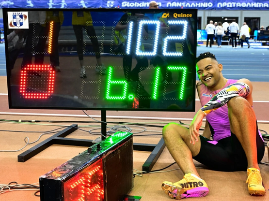 «Διαστημικός Καραλής» μετά τα 6,17μ.- Η ...