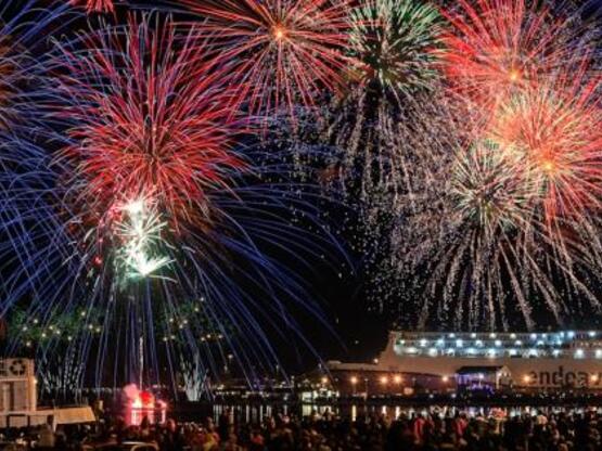 Ένα εντυπωσιακό φωτο-κολάζ από την τελετ...