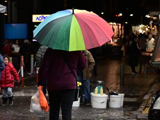 Καιρός : «Σε λίγες ώρες παίρνει σκυτάλη ...