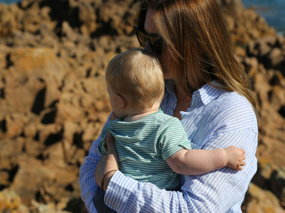 Ωλένη: 1000 ευρώ σε κάθε γυναίκα που επι...