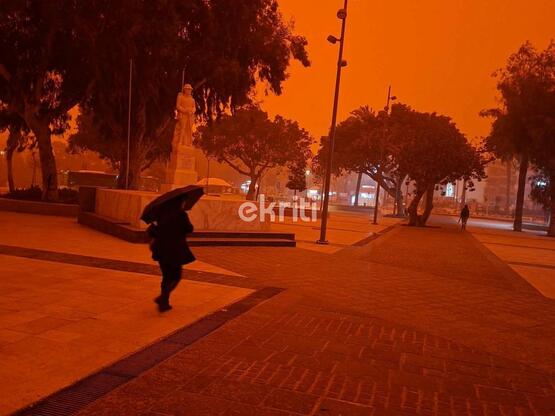 Απόκοσμες εικόνες: Το Ηράκλειο «θάφτηκε»...