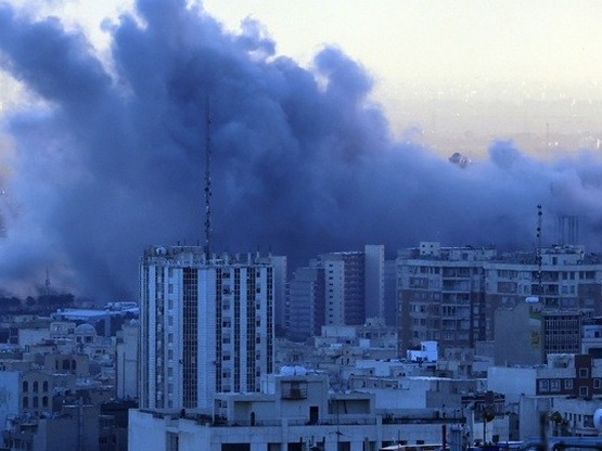 Νέα πλήγματα του Ισραήλ σε «δεκάδες» στ...