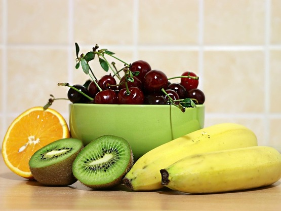 Φρούτα και λαχανικά: Τα 10 κορυφαία τρόφ...