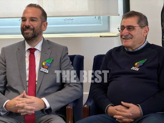 50.000 ευρώ «έφερε μαζί του» στη συνάντη...