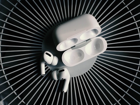 Πόσο “αθώα” είναι τελικά τα ασύρματα ακουστικά;