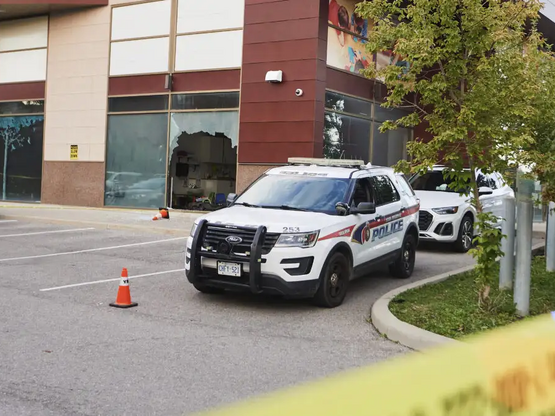 Καναδάς: 10 νεκροί μετά από πυροβολισμού...