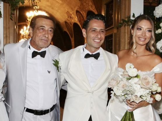 Αντύπας: Οι ευχές στη νύφη του που διεκδ...