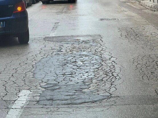 Χαμός και σήμερα στην Κανακάρη- Κάθε μέτ...