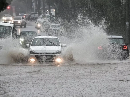 Καιρός: Διαδοχικά συστήματα από τα δυτικ...