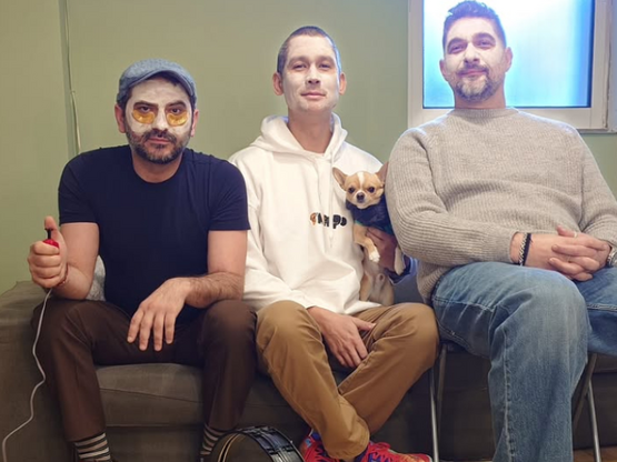 Η χιουμοριστική ανάρτηση των κριτών του ...