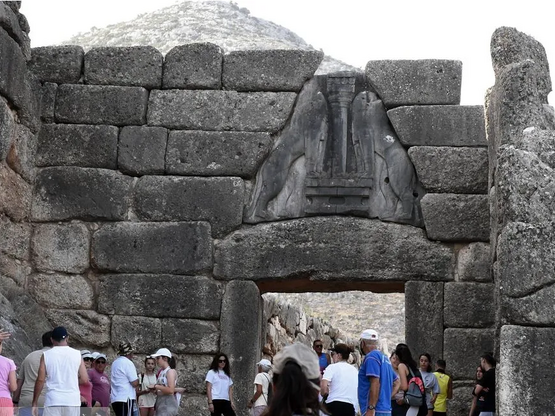 Ταξίδι στις Μυκήνες, στην καρδιά του μυκ...
