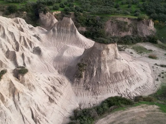 Το κρυμμένο μέρος στην Ελλάδα που μοιάζε...
